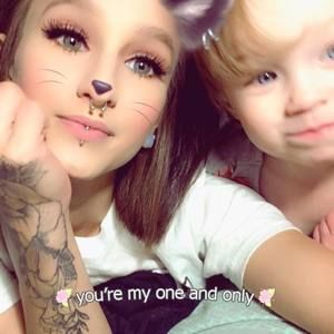 Meet your Posher, Rebecca